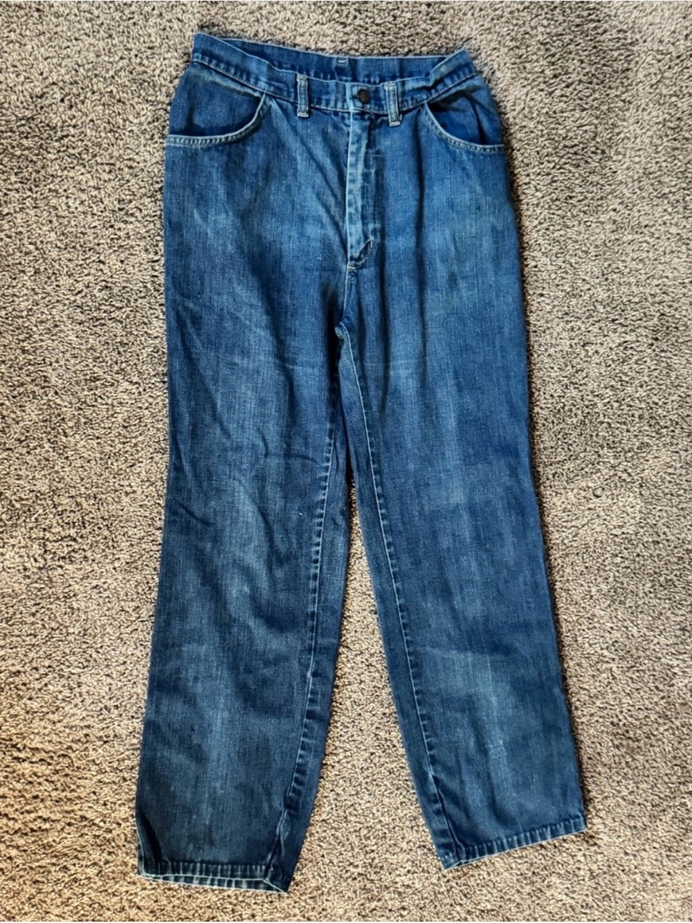 Straight-Leg Women's Jeans in Classic Blue Denim